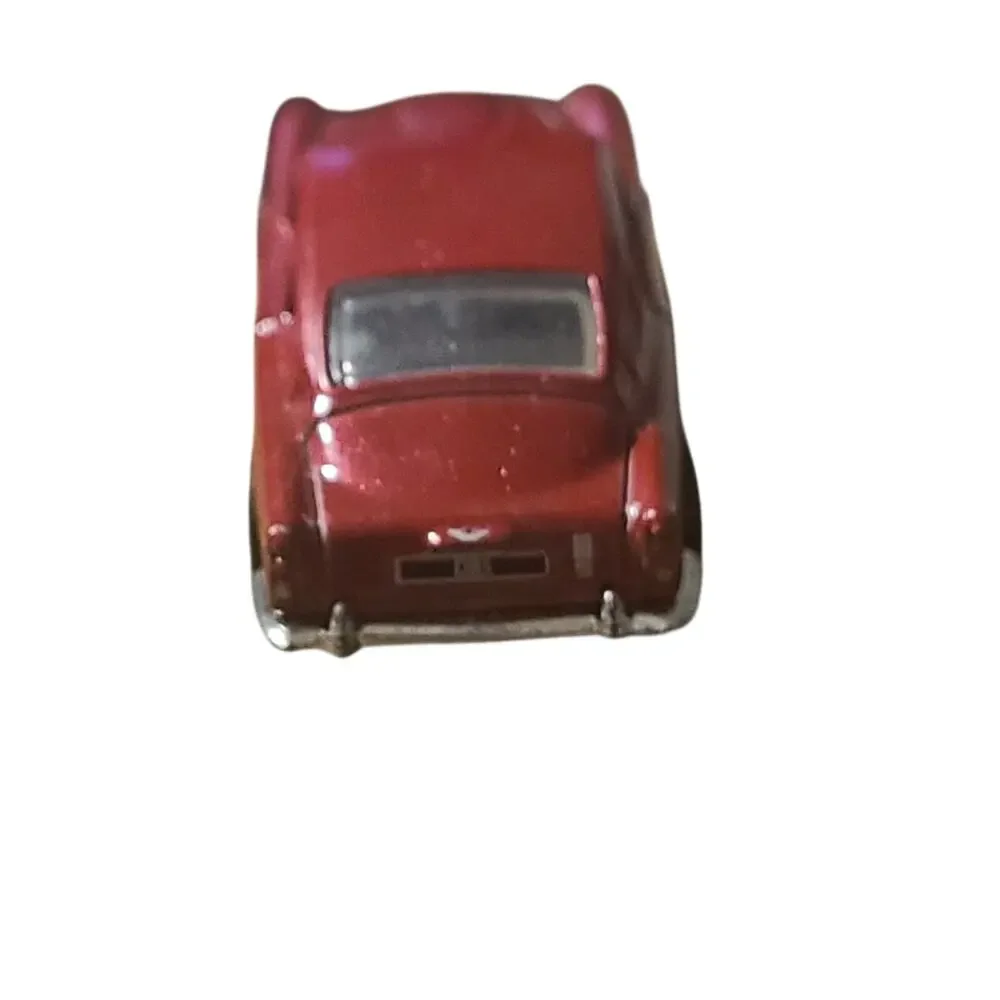 Vintage Mattel Aston Martin 1963 DB5 Year 2013 Made in Malaysia